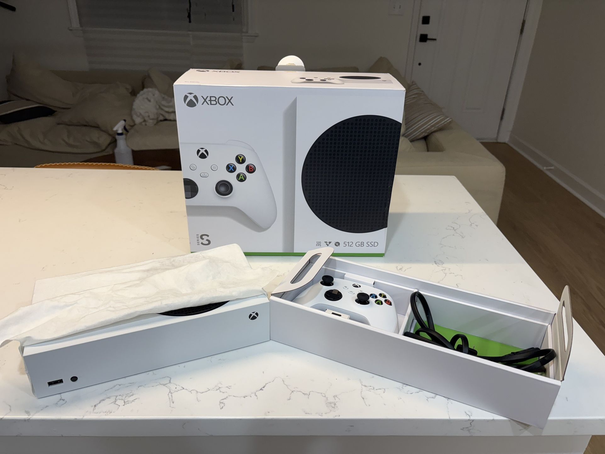 Xbox Series S 512gb w/ New Controller