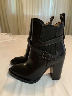 boots Coach Size 7 New