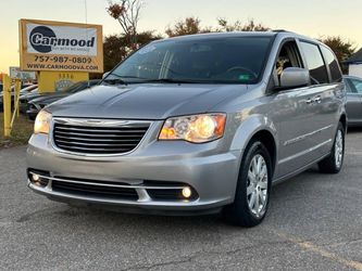 2015 Chrysler Town & Country