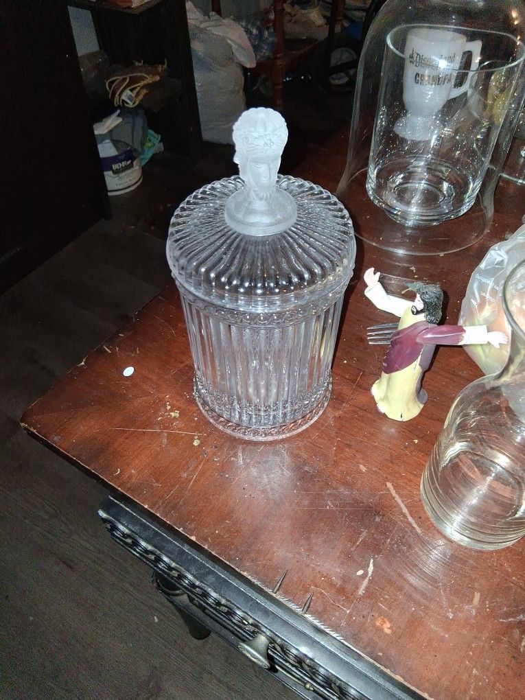 2004 Chevy avalanches, motors GAD blow https://offerup.com/redirect/?o=dHJhbnNtaXNzaW9uLkl0 won't go into Gary.I don't know what's wrong with it , but