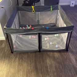 Baby Play Pen 