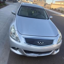 G37 2011