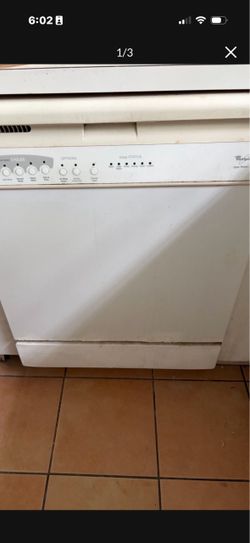 Dishwasher By Whirpool