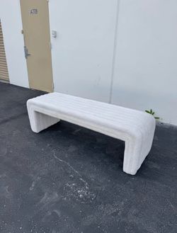 White upholstered 5ft bench - only one available