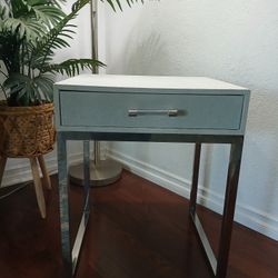 Side Table / Nightstand With Drawer Storage