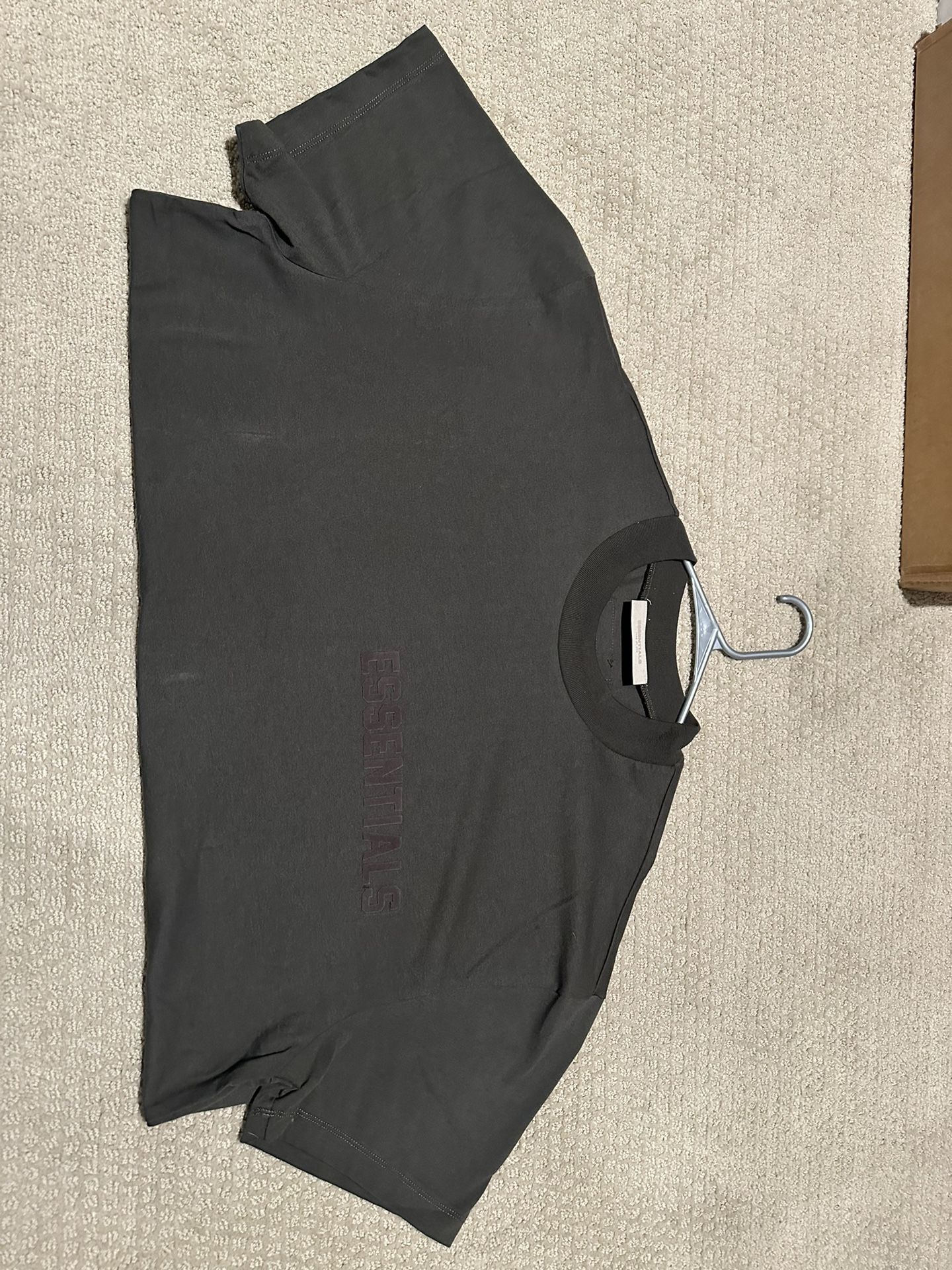 Off Black ESSENTIALS TEE