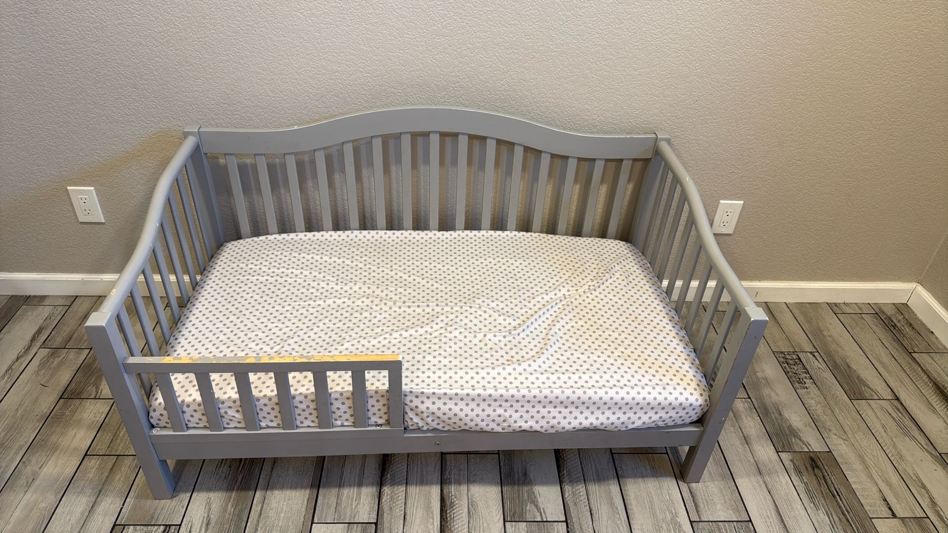 Toddler Bed With Mattress
