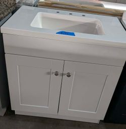 30in Bathroom Vanity with Top