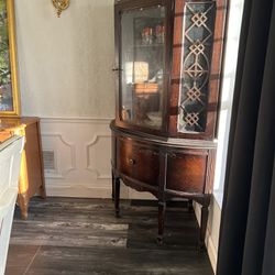 Antique Edwardian Mahogany Display Cabinet / Buffet/ Curio 