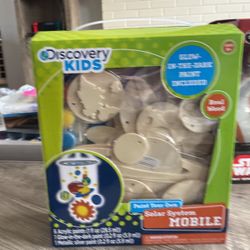 Discovery Kids Solar System Mobile