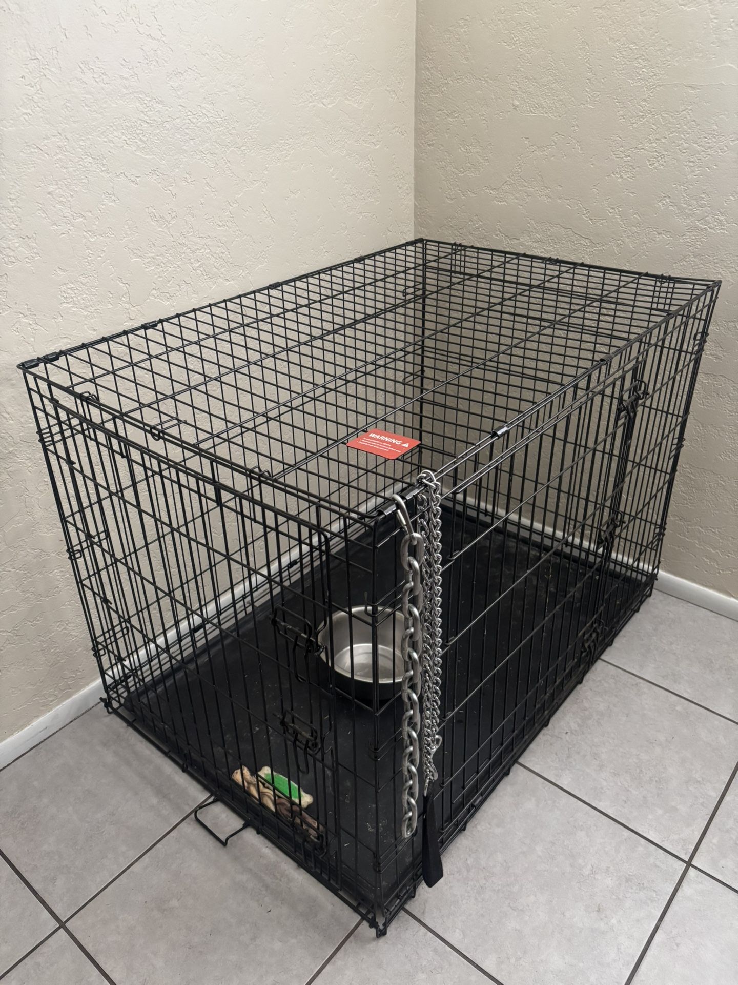 Large Dog Kennel 