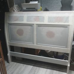 Headboard For A Queen 