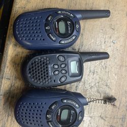 Wilkie talkie radios 3 pc  Sold as they are  