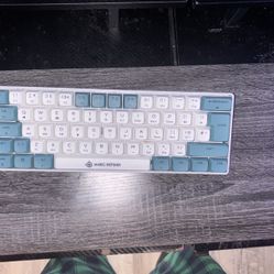 Keyboard Red Switches