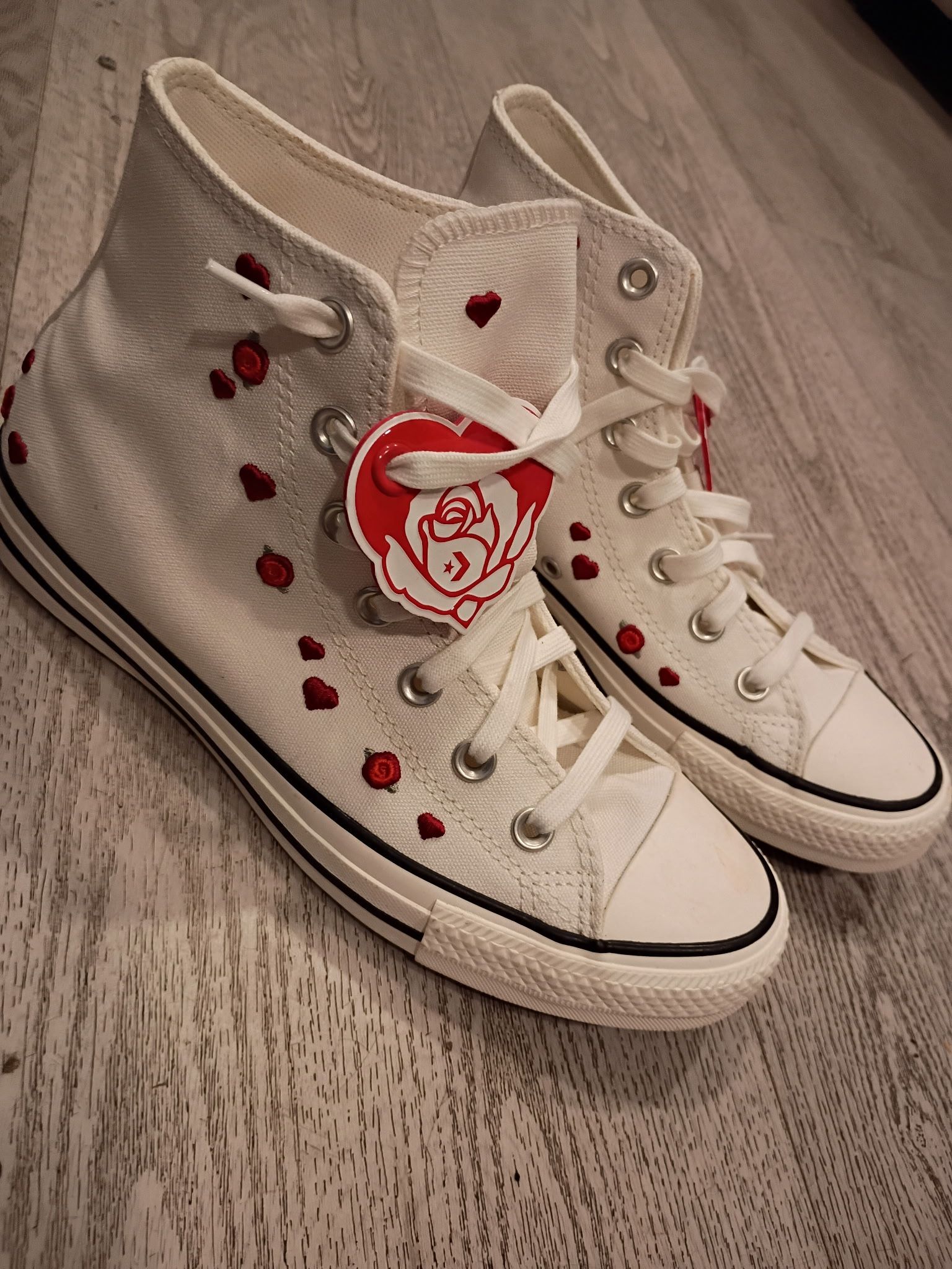 Converse