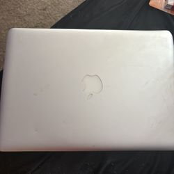 2012 Apple MacBook With Cd Port