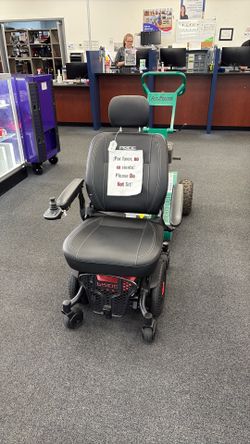 Electric Wheelchair