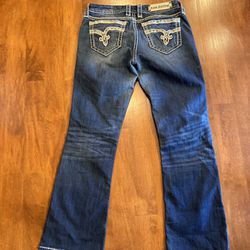 Woman’s rock Revival Nancy Easy Boot Jeans Shipping Avaialbe 