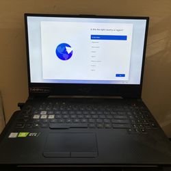 Gaming Laptop W/ Half Keyboard and Mouse