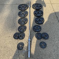 300 LBS Olympic Weight Set - Almost New