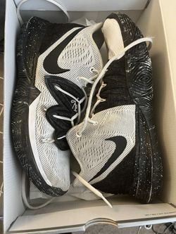 Kyrie 5 Oreo