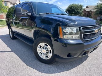 2011 Chevrolet Suburban 2500
