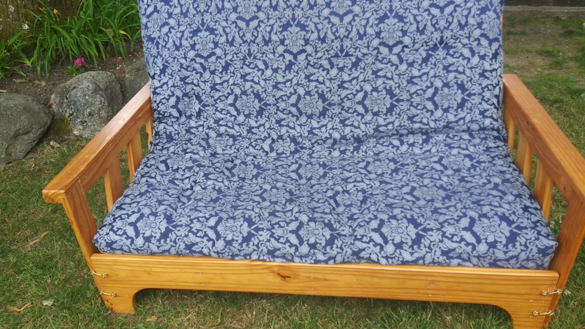 Futon for Sale in WA OfferUp