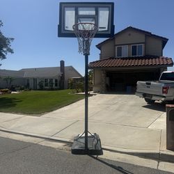 ADJUSTABLE LIFETIME BASKETBALL HOOP