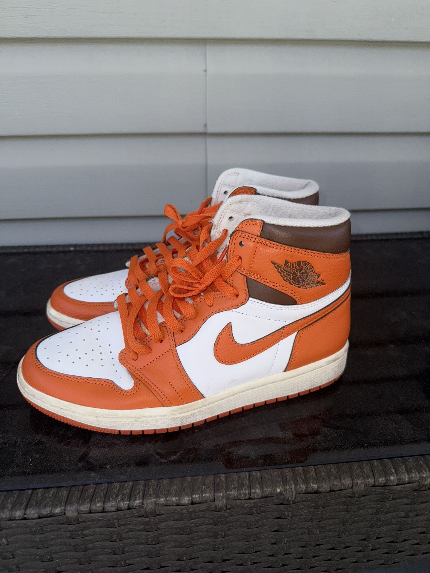 Jordan 1 “Starfish”