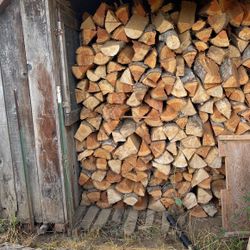 Seasoned Firewood Mostly Pine