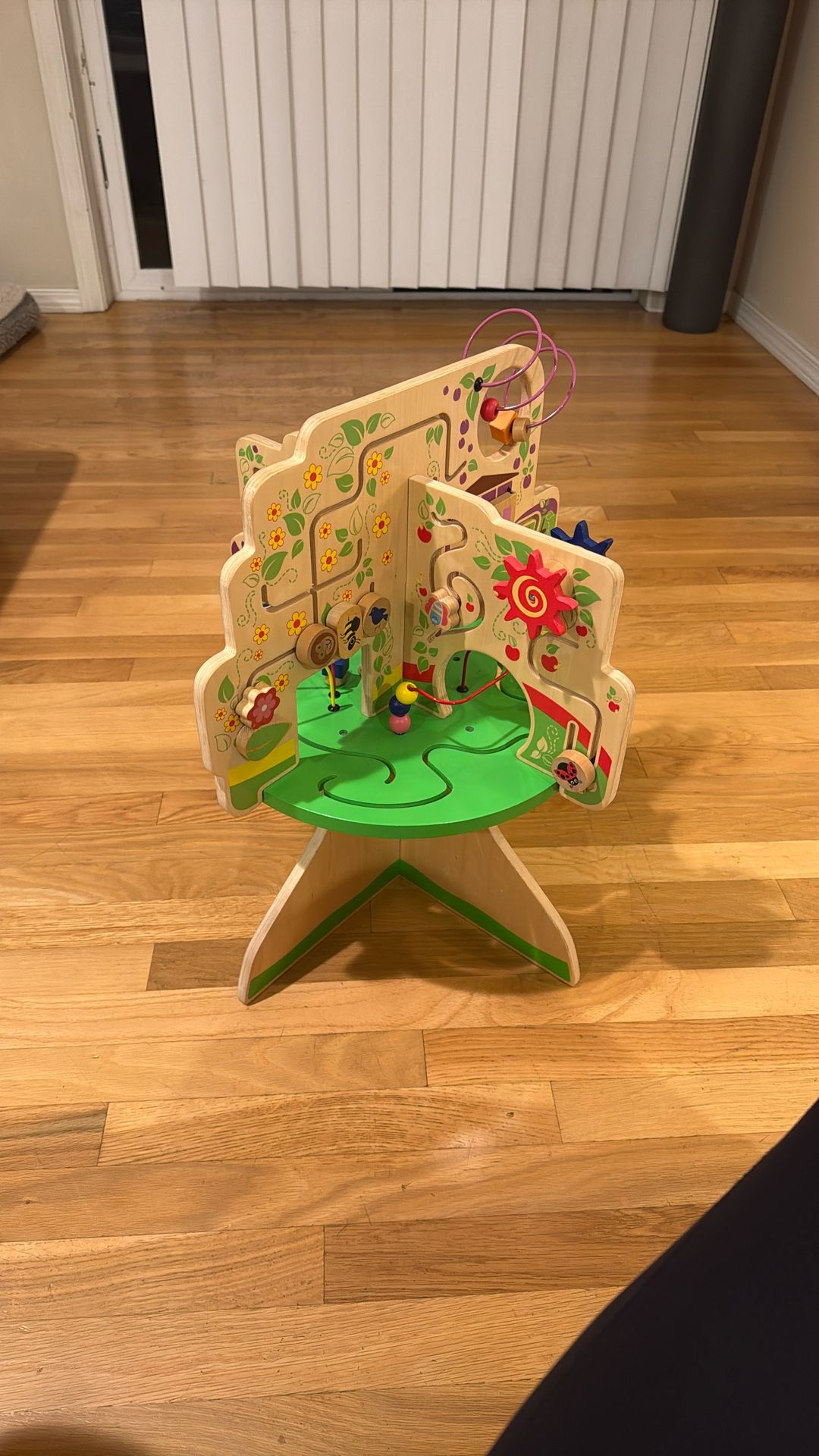Manhattan Toy Apple Tree