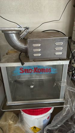 Snow cone maker Snow cone maker