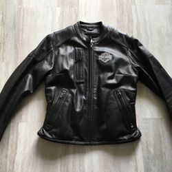 Harley Davidson Women’s Riding Jacket, LIKE NEW!q