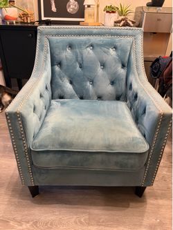 Faux velvet chair