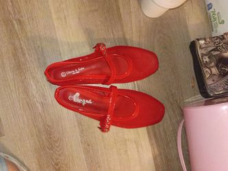 Red shoes