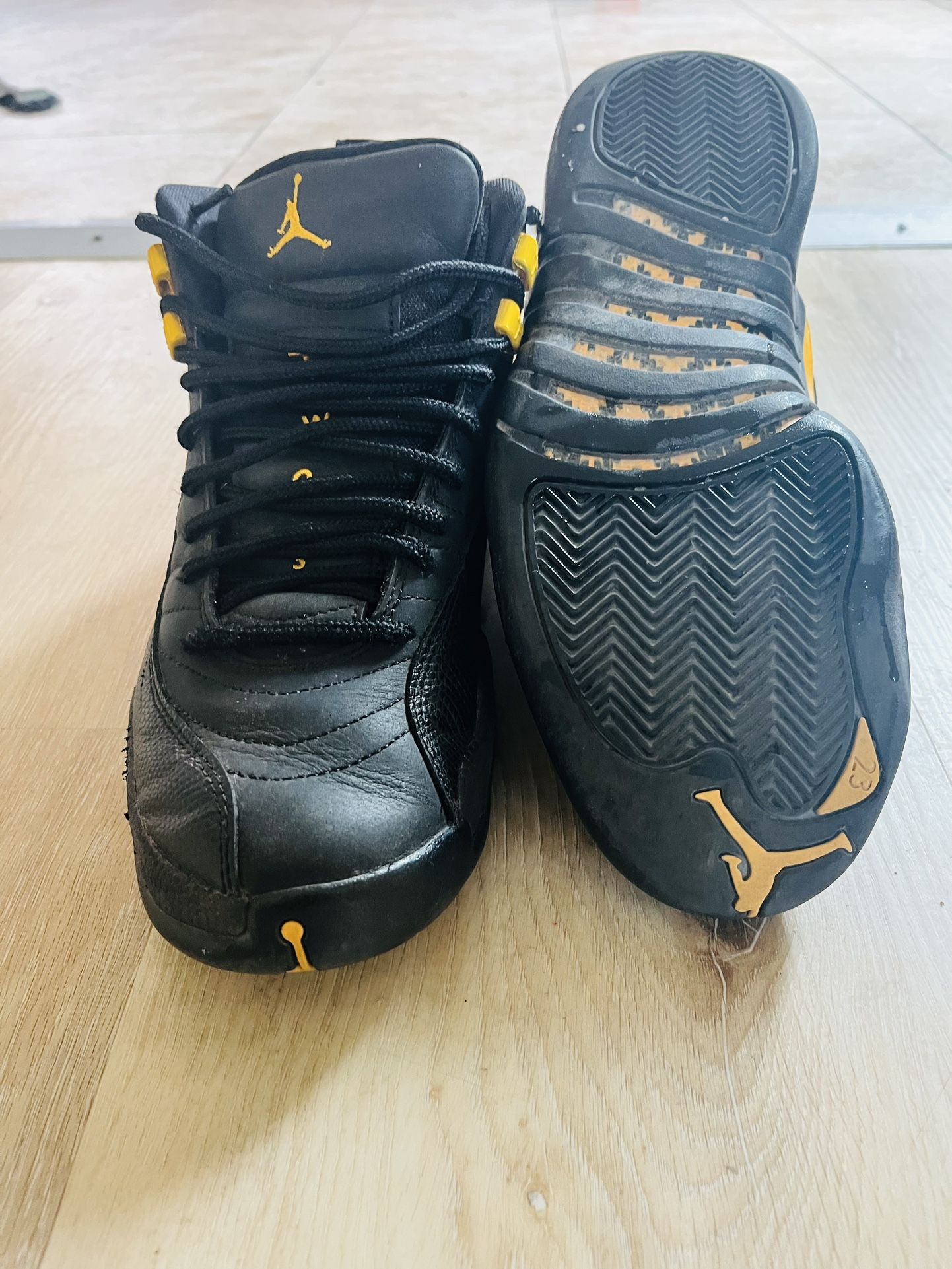 Jordan 12s “black Taxi”