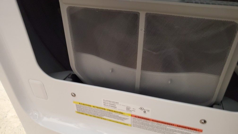 Samsung 7.4 cu. ft Electric Dryer with Steam Sanitize+ DVE50R5400