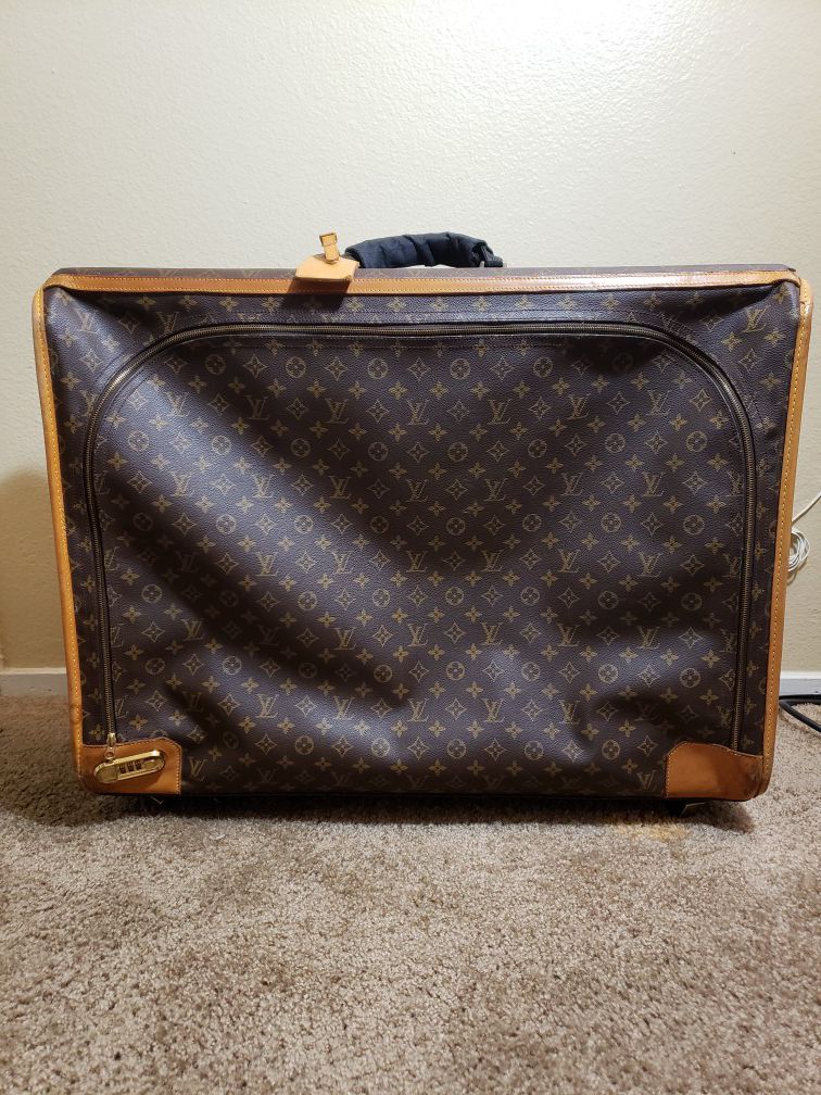 Vintage Authentic Louis Vuitton Pullman luggage bag LV louis prada gucci balenciaga dior nike