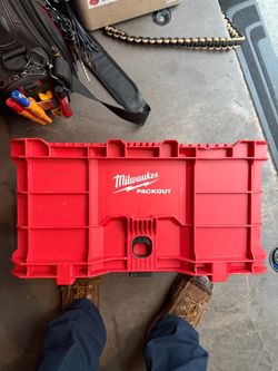 Milwaukee packout