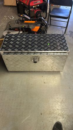 VEVOR Aluminum Tool Box