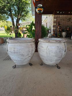 Large White Clay Pots, Planters, Plants. Pottery $150 cada una