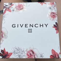 Womens Givenchy 2 piece set