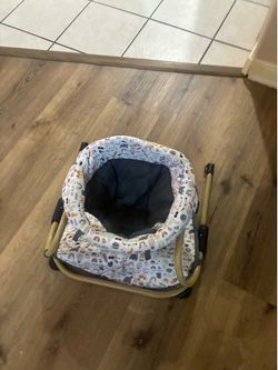 baby stander