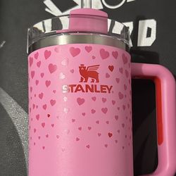 Valentines 40oz Stanley