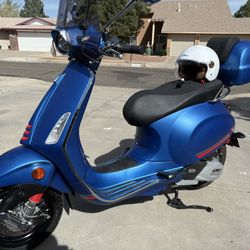 2022 Vespa Sprint 150s