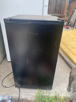 Hisense Black Mini Fridge