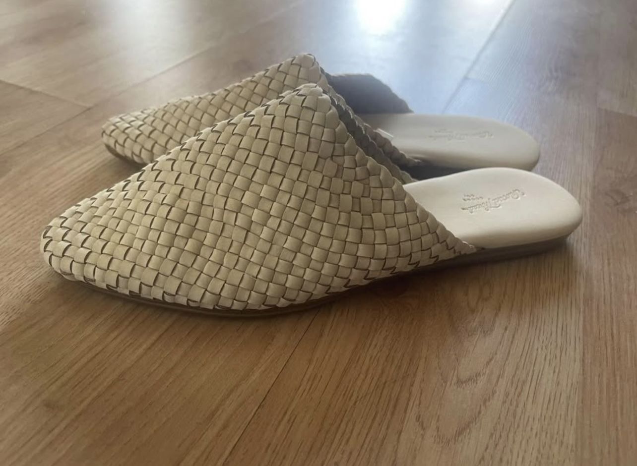 Universalw thread flats