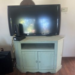 Cabinet TV Stand 
