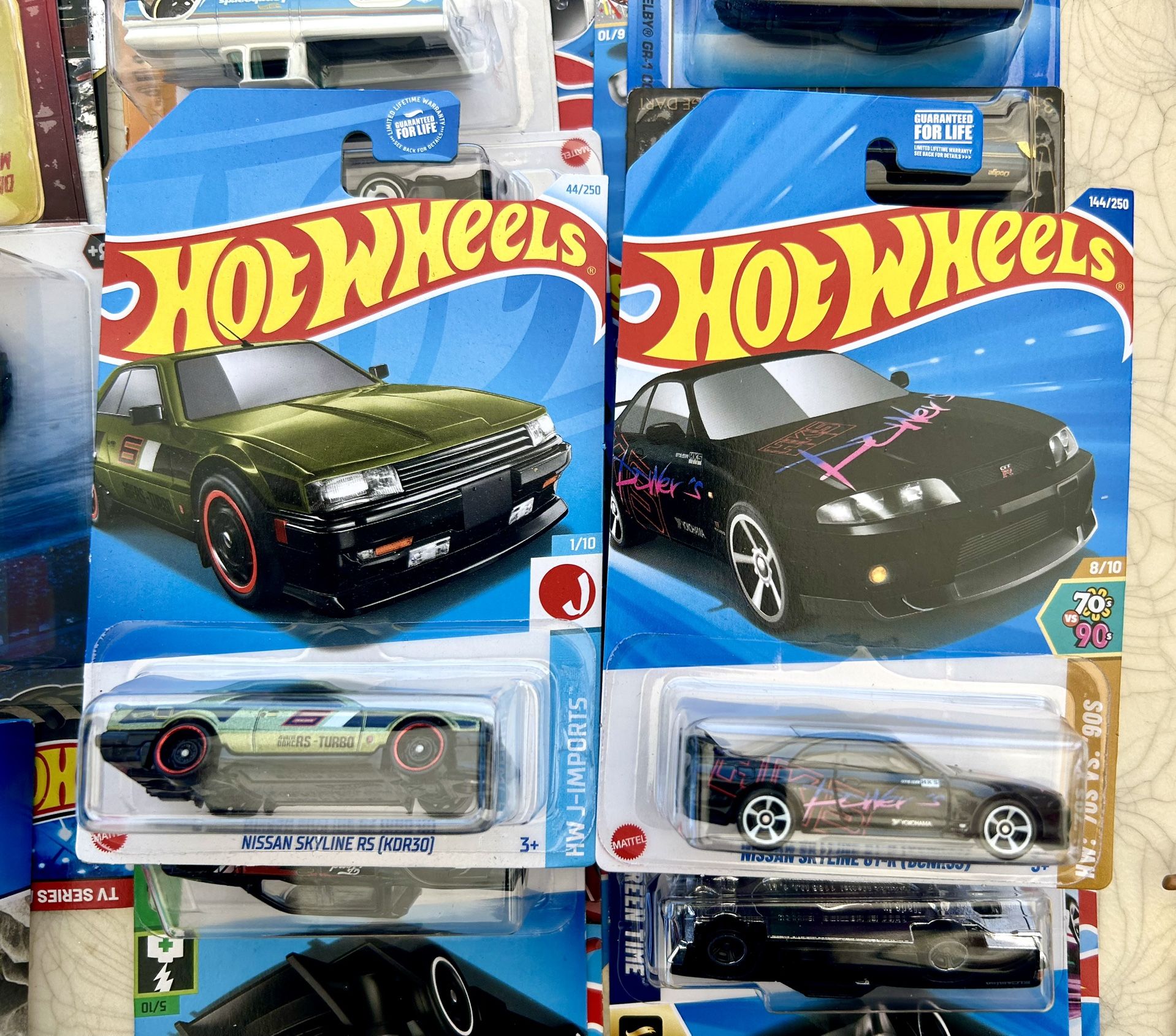 Hotwheels Nissan Skyline Set Of 2