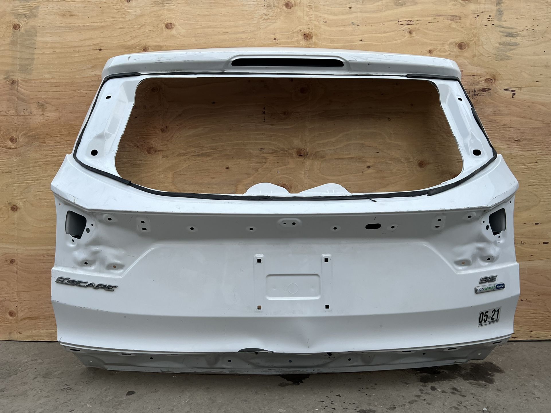 2017-2019 FORD ESCAPE Liftgate OEM